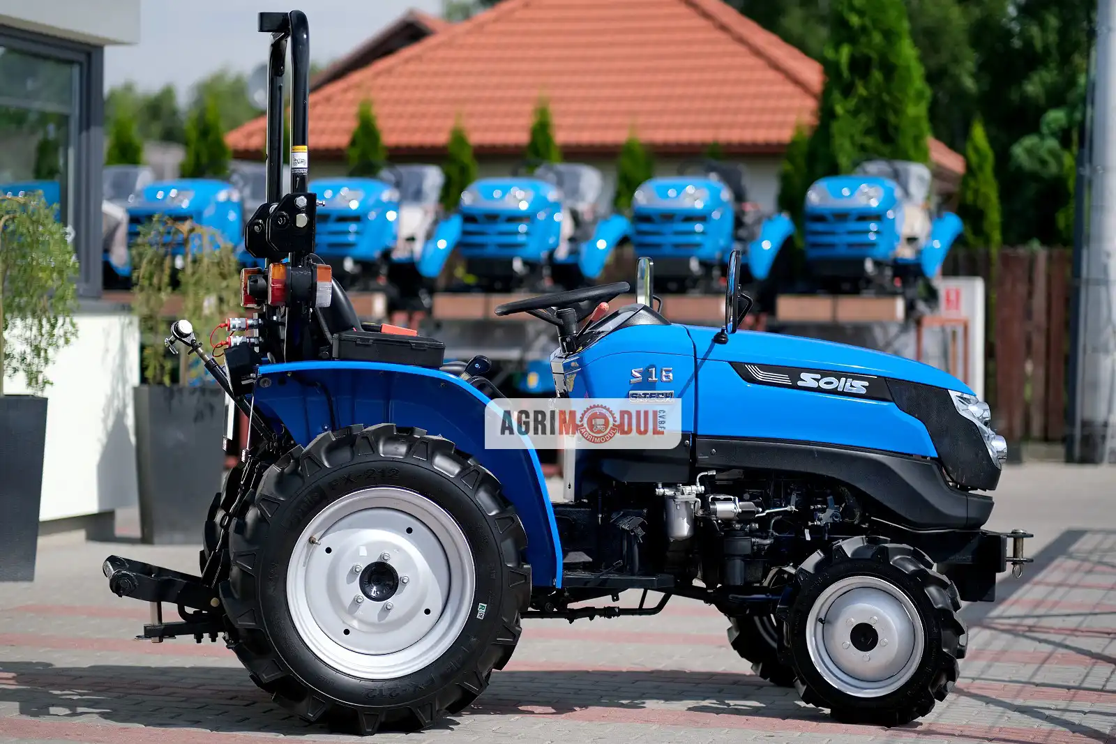 solis-s-16-4x4-18-cv (11)