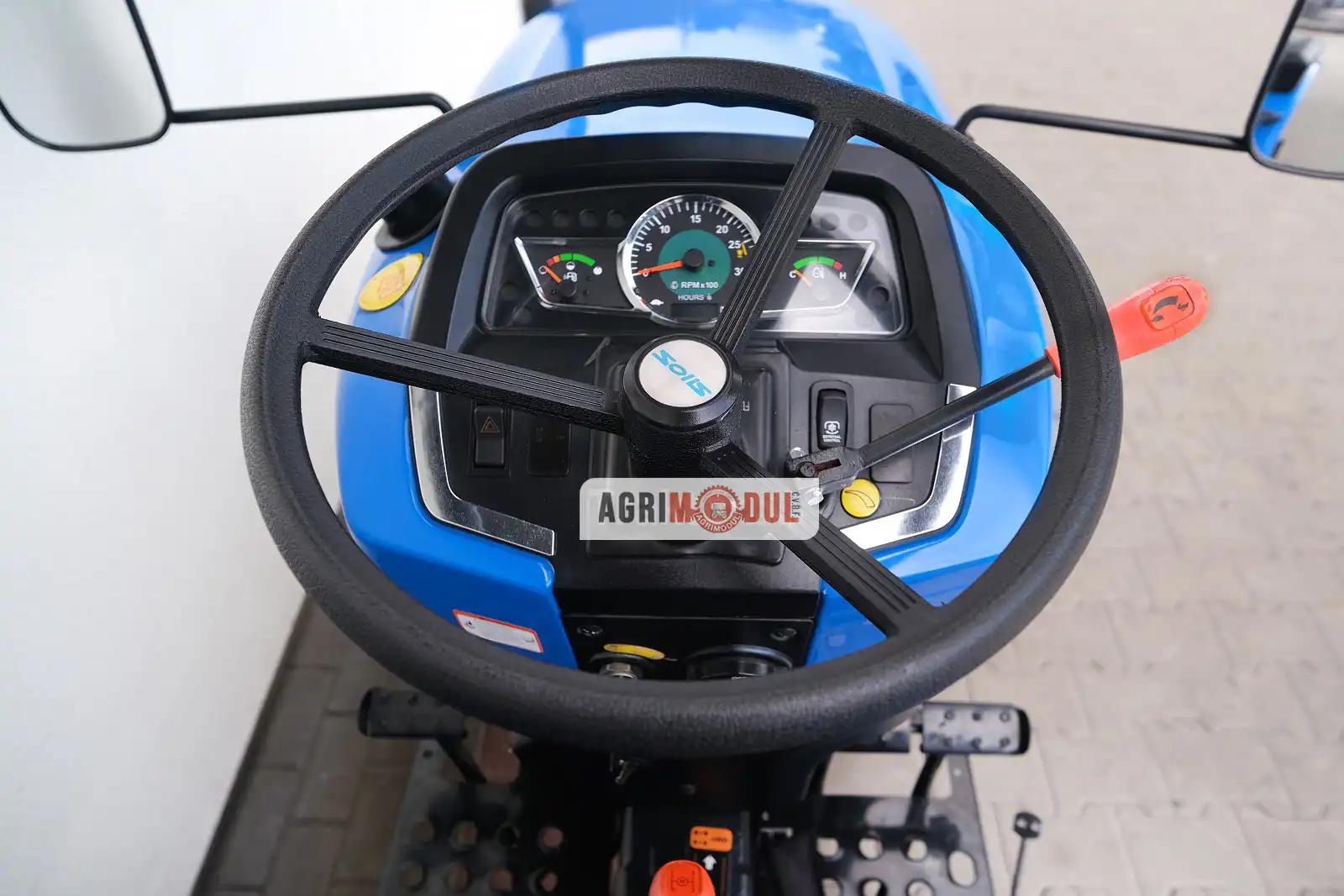 solis-s-16-4x4-18-cv (21)